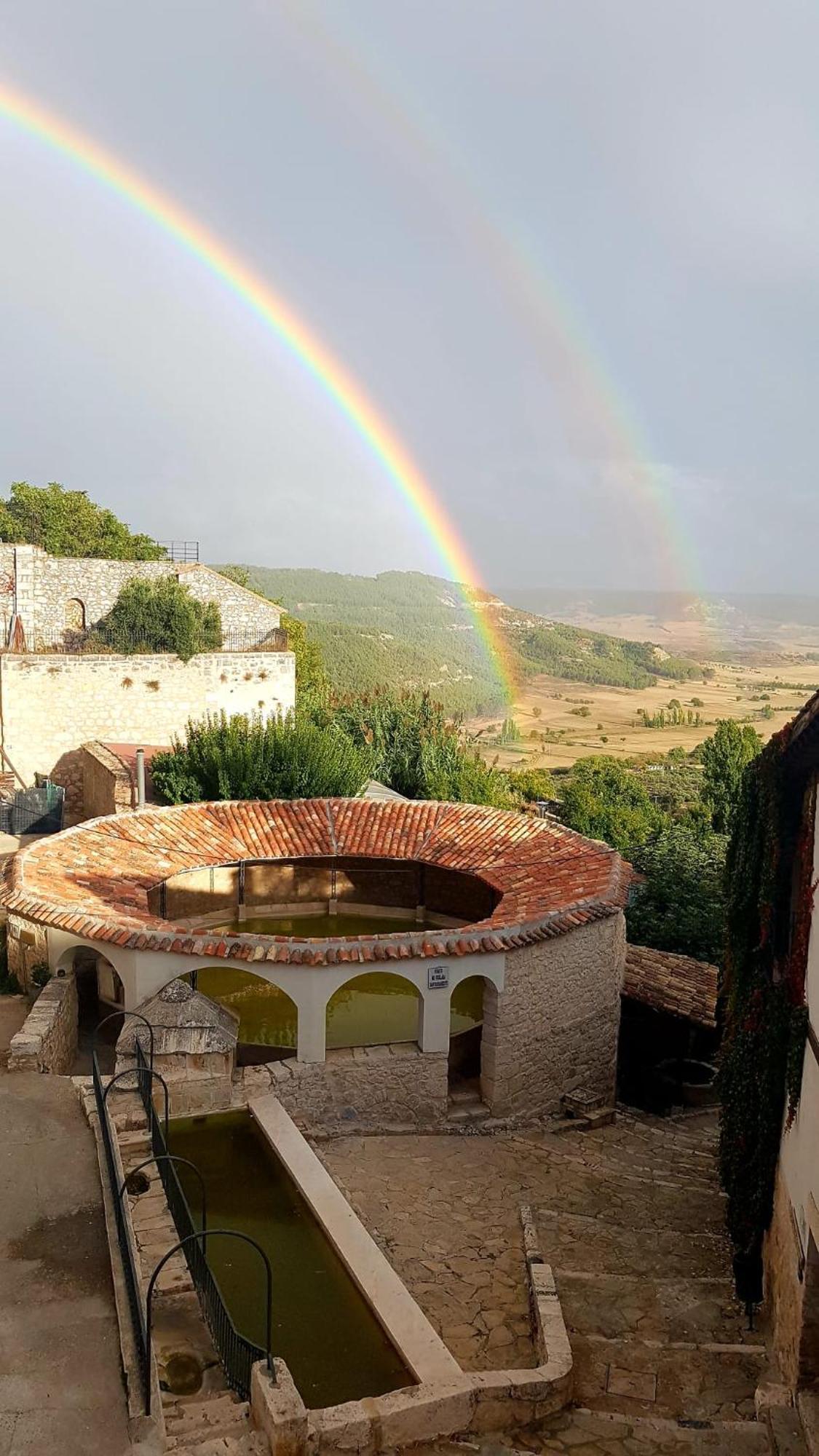 Casa Rural La Bodega, Ofrece Cata De Vino Gratis Horche Exterior foto